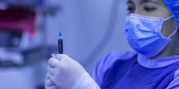 Dinkes Bantah Kematian Dokter di Palembang Karena Disuntik Vaksin Covid-19