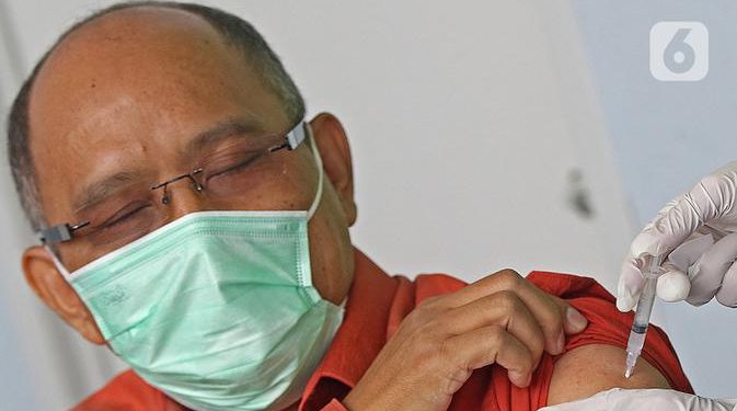 BPOM Setujui Vaksin COVID-19 Sinovac untuk Lansia 60 Tahun ke Atas, Cek Syarat Vaksinasinya