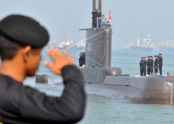 Awak KRI Nanggala Gugur, TNI AL Kibarkan Bendera Setengah Tiang 7 Hari