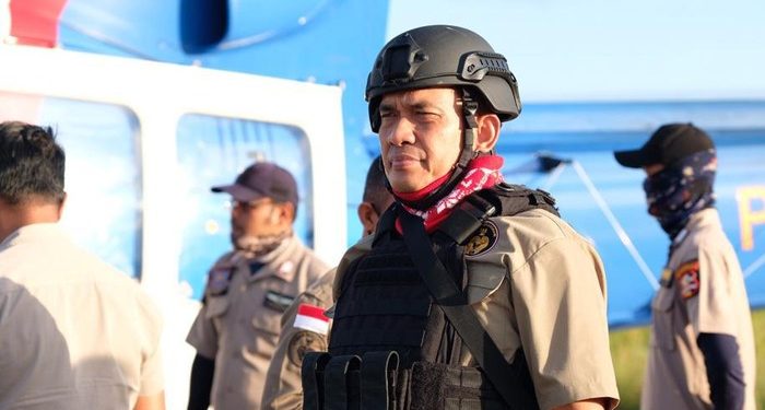 Aparat TNI-Polri Tembak Komandan Teroris KKB Lesmin Waker