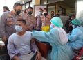 Kantor Polsek di Bandung Dibuka untuk Vaksinasi Massal