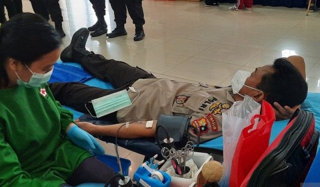 Polri gelar donor darah bantu penuhi kebutuhan darah wilayah DKI