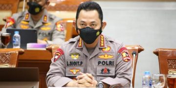 Raker Bersama Komisi III DPR RI, Kapolri: Kepercayaan dan Kepuasan Publik Terhadap Polri Meningkat