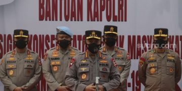 Polri Beri Penghargaan Kepada Relawan Program Vaksinasi Merdeka