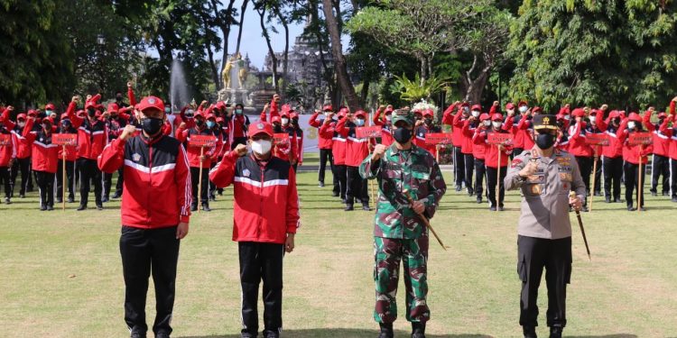 Kapolda Bali Hadiri Pelepasan Kontingen Bali ke PON XX Papua