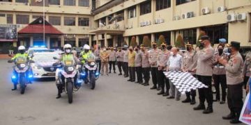 Polda Maluku Salurkan 450 Paket Bansos