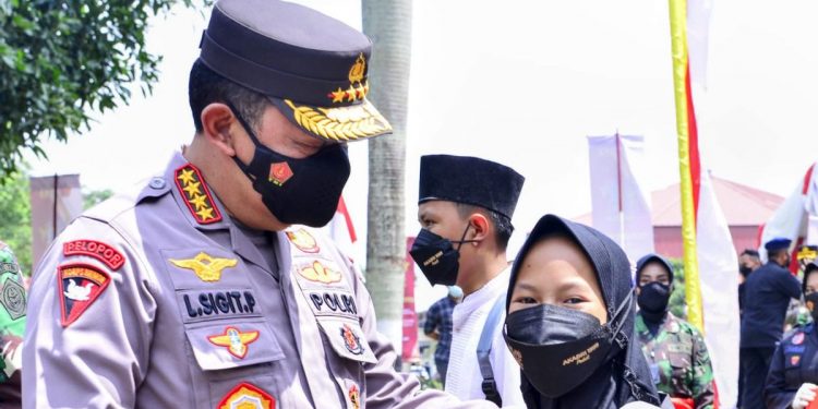 Soliditas-dan-Sinergitas-TNI-Polri-akan-Wujudkan-Kekebalan-Komunal