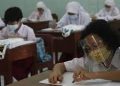 Anak Sekolah Dilema Belajar Tatap Muka