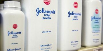 Johnson & Johnson Ajukan Bangkrut Dikarenakan Bedak Bayinya Sebabkan Kanker