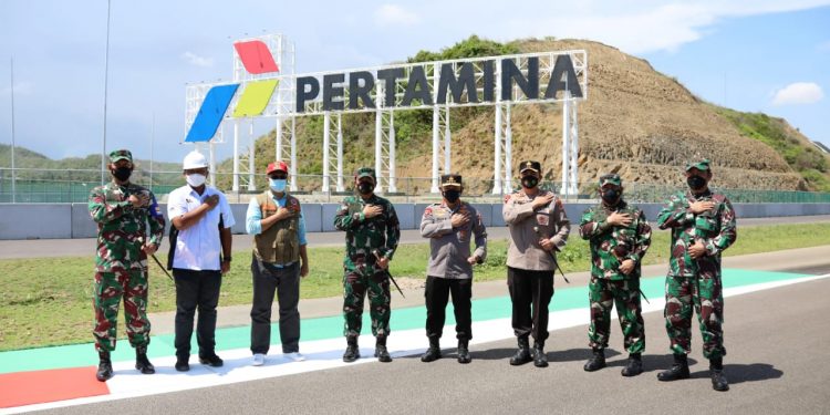Cegah Covid-19 Jelang Superbike di Mandalika, Kapolri dan Panglima TNI Cek Langsung