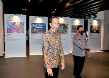 Arahan Jokowi ke Polri: Waspada Omicron hingga Perketat PPKM Saat Nataru
