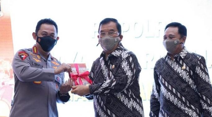 Kapolri: Buku ‘Bhayangkara Sejati’ Renungan Polri Jadi Lebih Baik