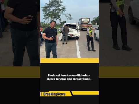 Evakuasi Kendaraan Cepat di Tol Batang