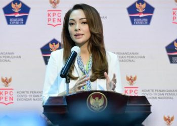 Imbau Nakes untuk Vaksinasi COVID-19, Dokter Reisa: Ingat Janji dan Sumpah Profesi