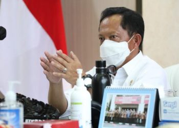 Mendagri Tito Sebut Vaksin Bukanlah Obat Covid-19