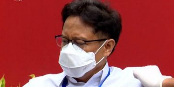 Seloroh Menkes Budi Gunadi Usai Disuntik Vaksin COVID-19: Jadi Ingin Makan Banyak