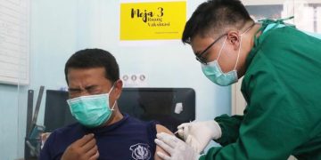 Tak Bikin 100 Persen Kebal tapi Vaksinasi COVID-19 Tetap Berguna Cegah Sakit Berat