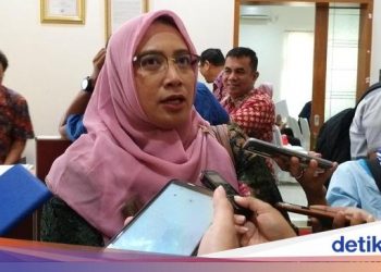 Jokowi Anggap PPKM Tak Efektif, Komisi IX DPR: Tak Terasa Ada Pembatasan
