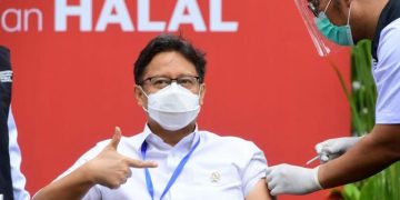 Menkes Tantang Halodoc dan Gojek Hadirkan Layanan Vaksinasi Drive Thru