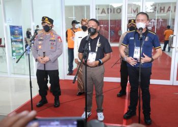 Sidak Ke Pertandingan Piala Menpora 2021, Kapolri Menyaksikan Protokol Kesehatan Diterapkan Ketat