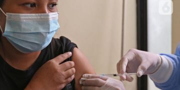 Rekomendasi Makanan Sebelum dan Setelah Vaksinasi COVID-19 dari Ahli Gizi