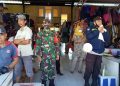 Kompak Cegah Covid-19 Bhabinkamtibmas Bersama Babinsa Sosialisasi Protokol Kesehatan Ke Masyarakat Di Pasar