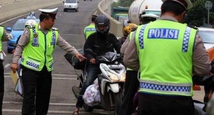 Pelanggar Lalu Lintas Mulai Dihitung Pakai Poin, Sanksi Maksimal Pencabutan SIM