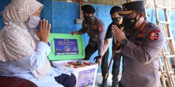 Polri Salurkan 475.420 Paket dan 2.400 Ton Beras Saat PPKM