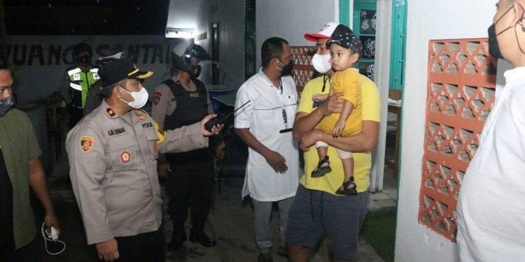 Jelang Pemberlakuan PPKM Level 4, Polres Banjarbaru Gelar Patroli Skala Besar