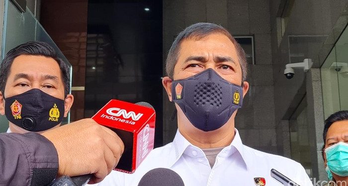 Pejabat Tak Dukung PPKM Darurat Akan Kena UU Wabah Penyakit Menular