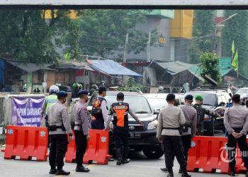 Jelang Idul Adha, Polisi Berlakukan Penyekatan PPKM Darurat di 1.038 Titik Jawa-Lampung