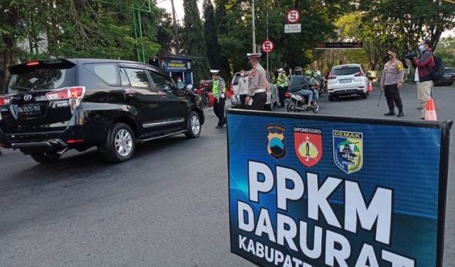 Presiden Jokowi Resmi Perpanjang PPKM Level 4 Sampai 2 Agustus Mendatang: Terimakasih Atas Pengertiannya!