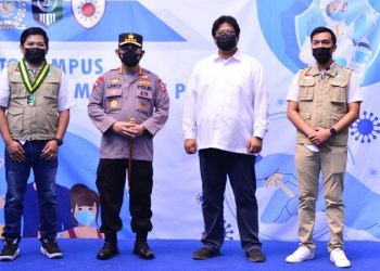 Sambangi vaksinasi SEMMI, Kapolri: Keterlibatan mahasiswa percepat realisasi herd immunity