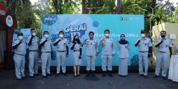 Sinergi dengan Polri, Jasa Raharja Kembali Gelar Vaksinasi JRKu di Surabaya