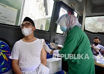 Polri Lepas 34 Unit Bus Vaksinasi Keliling