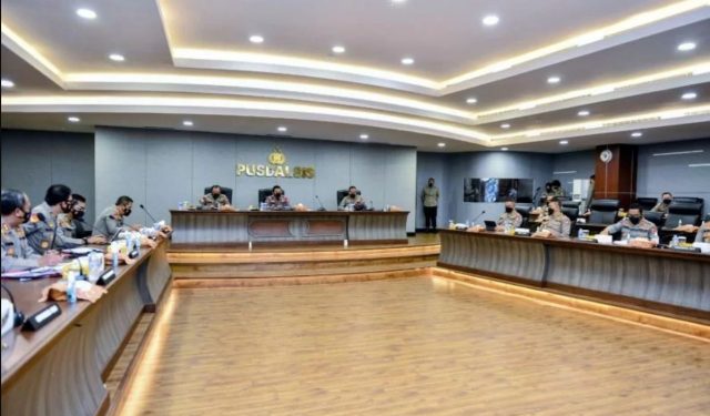 Kapolri minta anggota Polri tidak antikritik