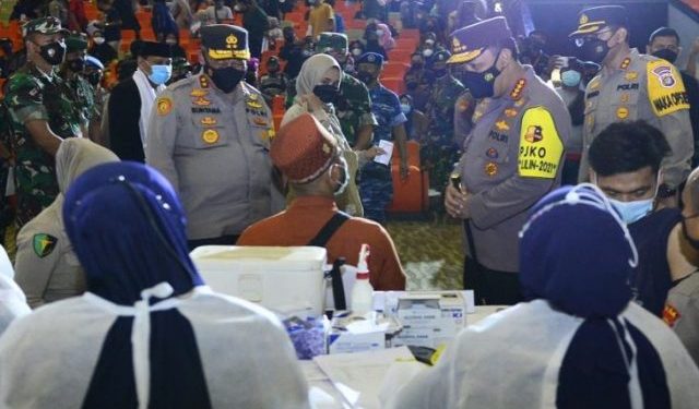 Tinjau Bakti Negeri Akabri 2001, Kapolri Tekankan Vaksinasi dan Waspadai Pintu Masuk Negara