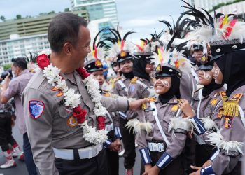 Kakorlantas Polri Irjen Pol Aan Suhanan hadiri acara Retrospeksi Korban Kecelakaan Lalu Lintas yang diadakan di Bundaran HI, Jakarta, Minggu (15/12/2024)
